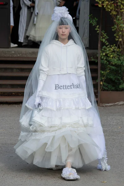 Look 22